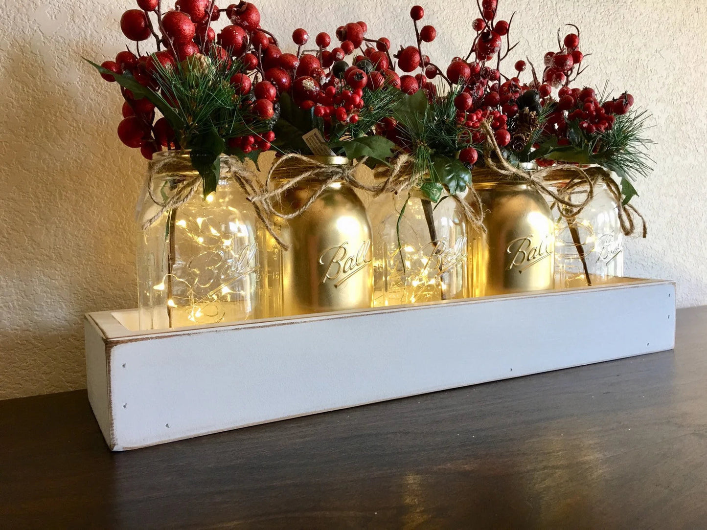 Rustic Christmas Dining Room Table Centerpiece