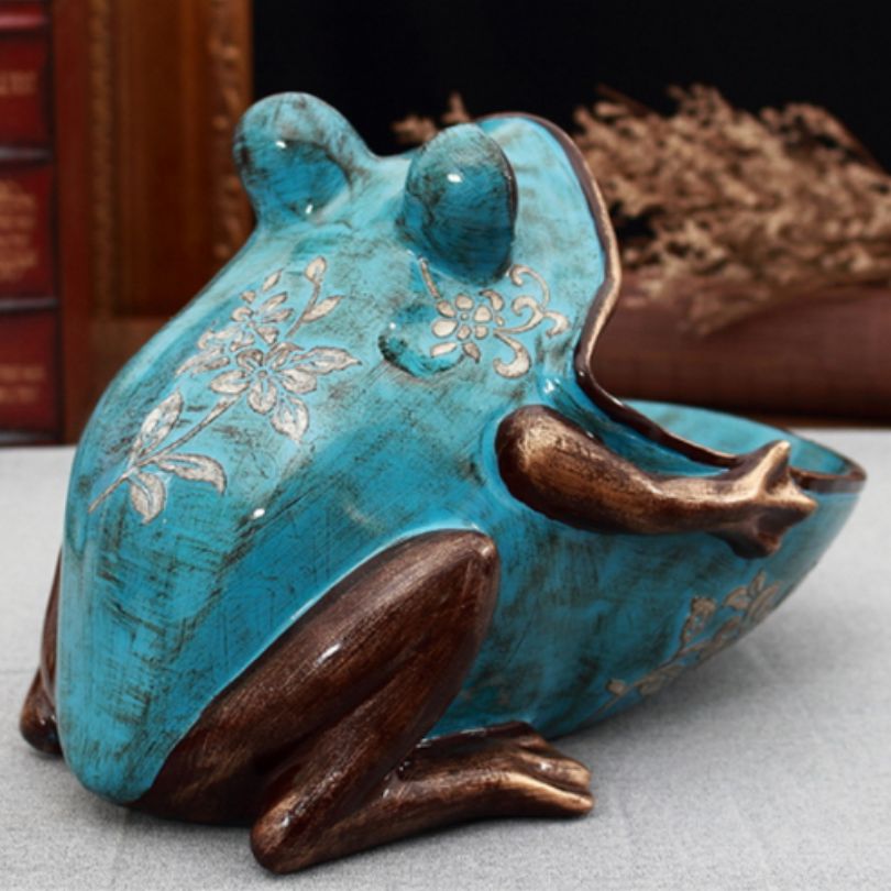 Retro 3D Decorative Frog - Fish Sculpture for Storage