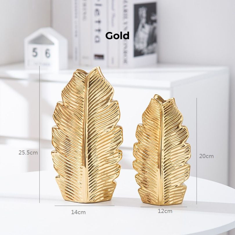 Nordic Gold Pleated Leaf Ceramic Vase